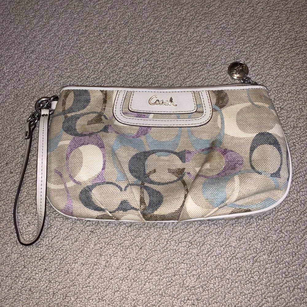 Coach: Wristlet